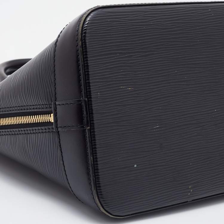 Pre Owned Louis Vuitton Black Epi Leather Alma PM Bag