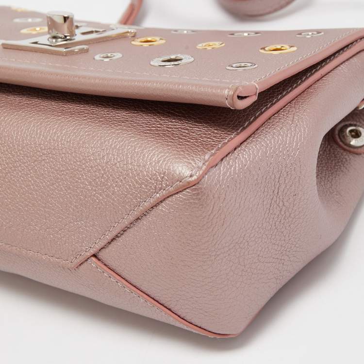 Pre Owned Louis Vuitton Metallic Pink Leather Eyelets Lockme II Bag