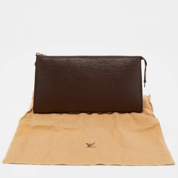 Pre Owned Louis Vuitton Moka Epi Leather Pochette Accessories