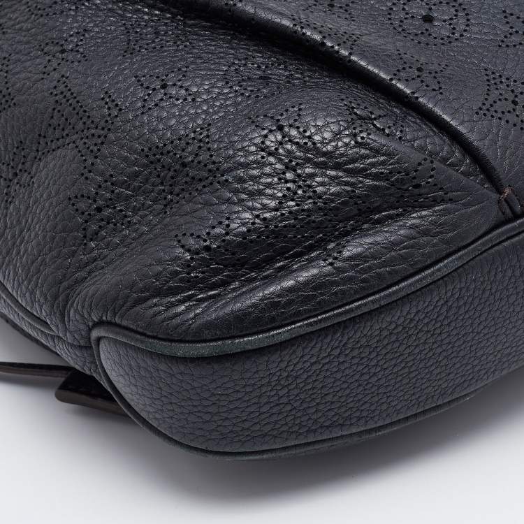 Pre Owned Louis Vuitton Black Monogram Mahina Leather Selene MM Bag