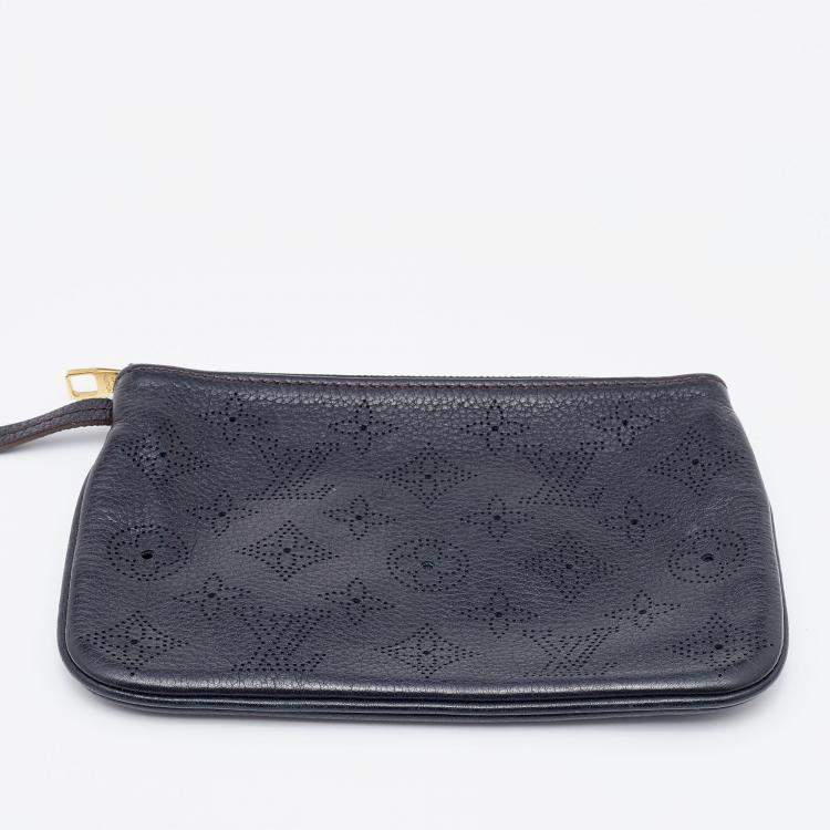 Pre Owned Louis Vuitton Black Monogram Mahina Leather Selene MM Bag