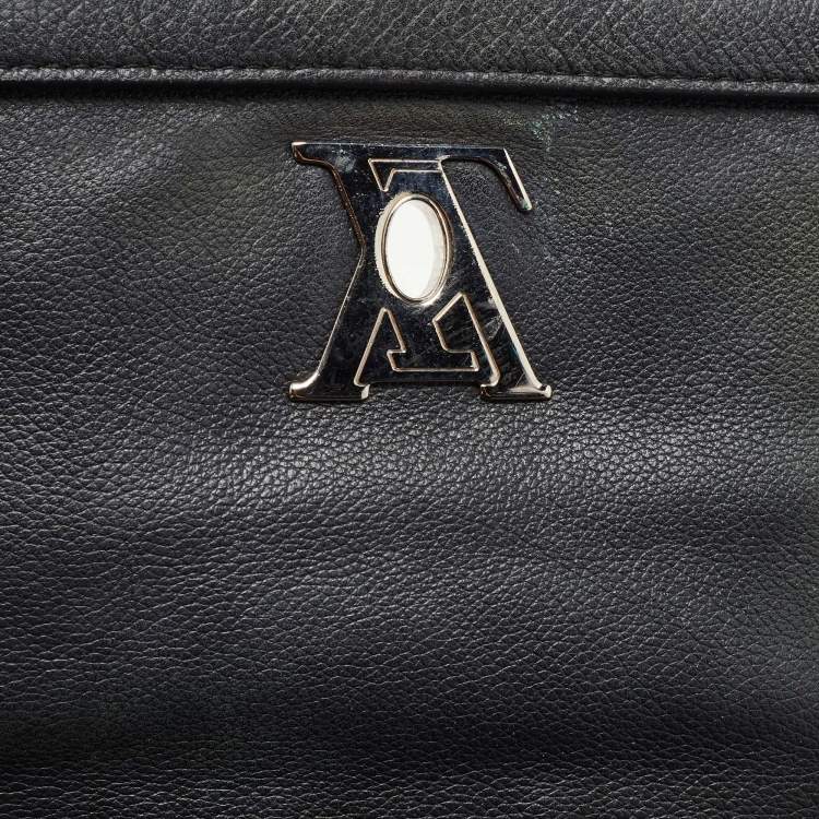 Pre Owned Louis Vuitton Black Leather Lockme II Bag