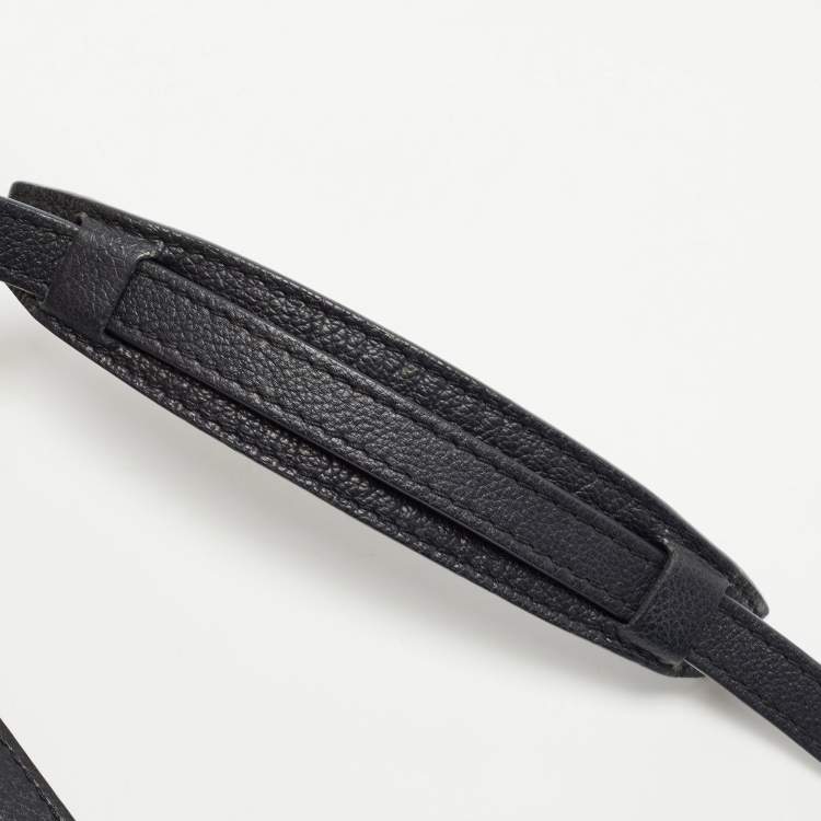 Pre Owned Louis Vuitton Black Leather Lockme II Bag