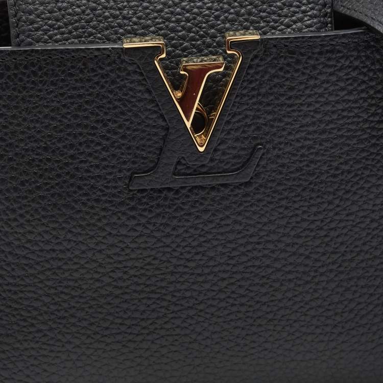 Pre Owned Louis Vuitton Black Leather Capucines Mini Bag