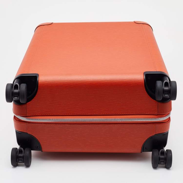 Pre Owned Louis Vuitton Piment Epi Leather Horizon 50 Suitcase