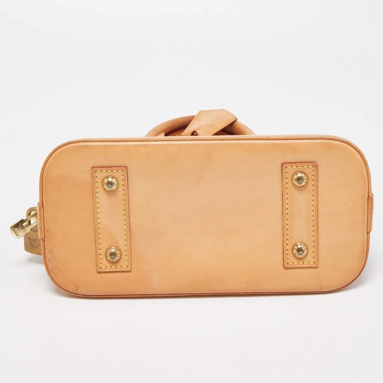 مملوكة مسبقًا Louis Vuitton Monogram Canvas Alma BB Bag