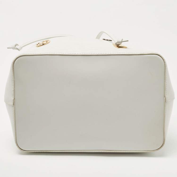 مملوكة مسبقًا Louis Vuitton White Epi Leather Lovelock NeoNoe MM Bag