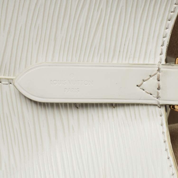 مملوكة مسبقًا Louis Vuitton White Epi Leather Lovelock NeoNoe MM Bag
