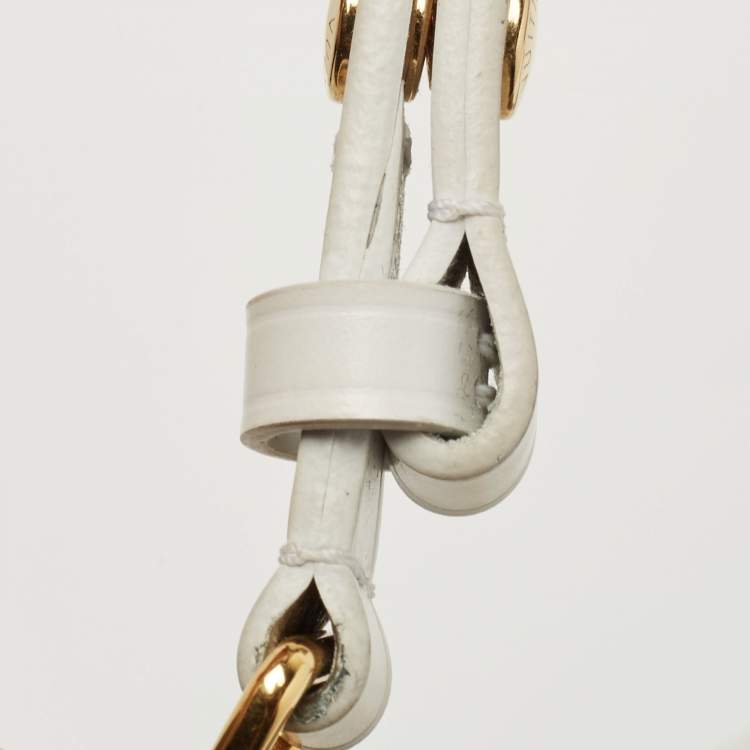 مملوكة مسبقًا Louis Vuitton White Epi Leather Lovelock NeoNoe MM Bag