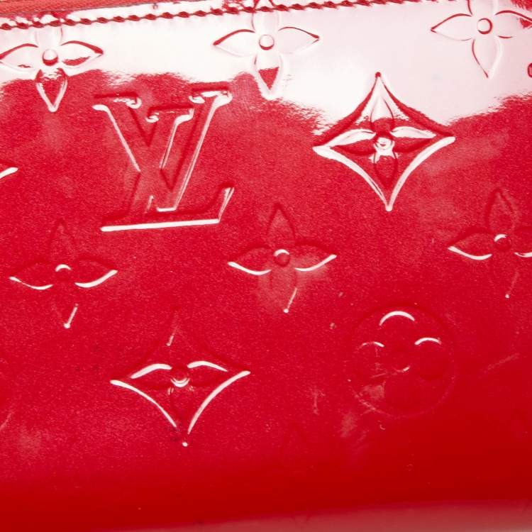 Pre Owned Louis Vuitton Cerise Monogram Vernis Zippy Wallet