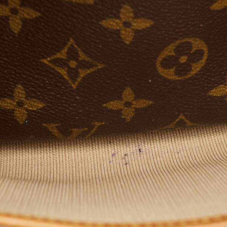 Pre Owned Louis Vuitton Monogram Canvas Deauville Bag