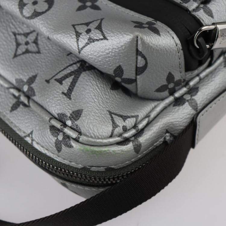 Pre Owned Louis Vuitton Grey Monogram Canvas Outdoor Messenger Bag