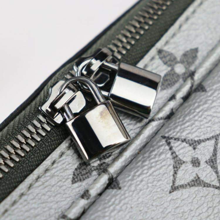 Pre Owned Louis Vuitton Grey Monogram Canvas Outdoor Messenger Bag