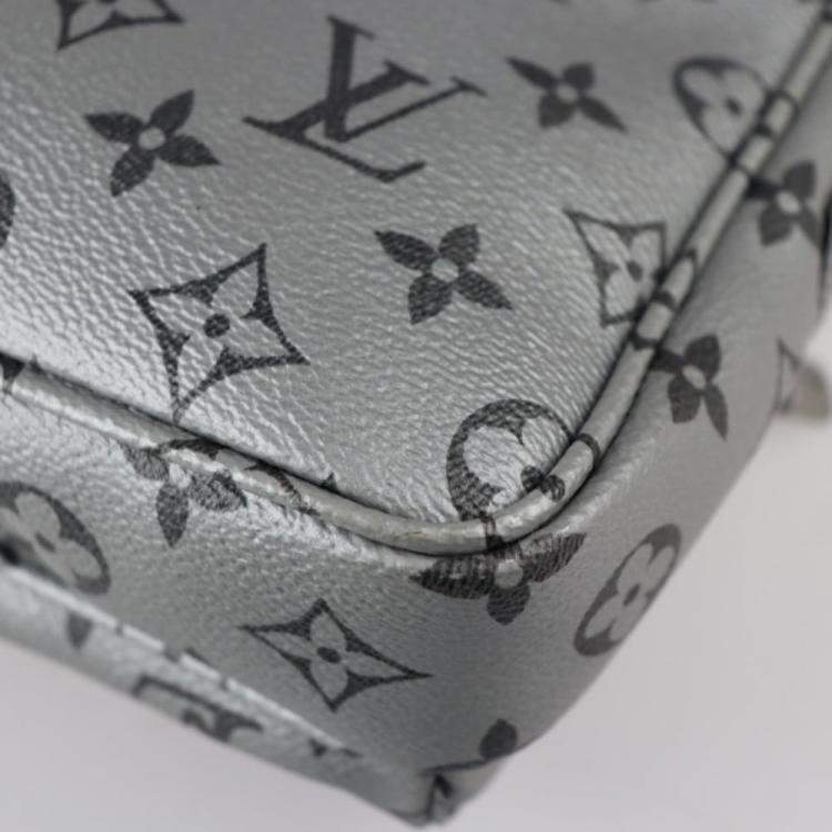 Pre Owned Louis Vuitton Grey Monogram Canvas Outdoor Messenger Bag