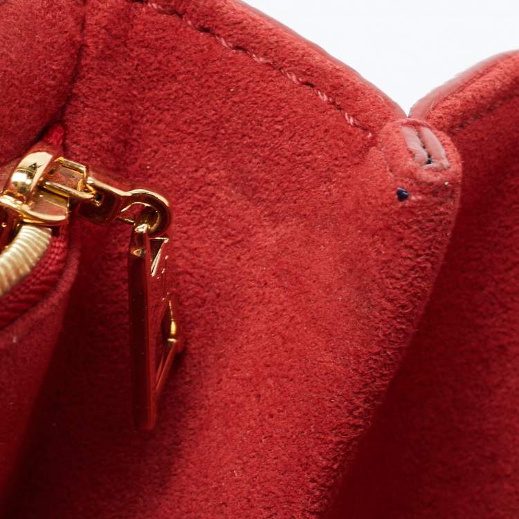 مملوكة مسبقًا Louis Vuitton Marine Rouge Monogram Empreinte Leather Vavin PM Bag