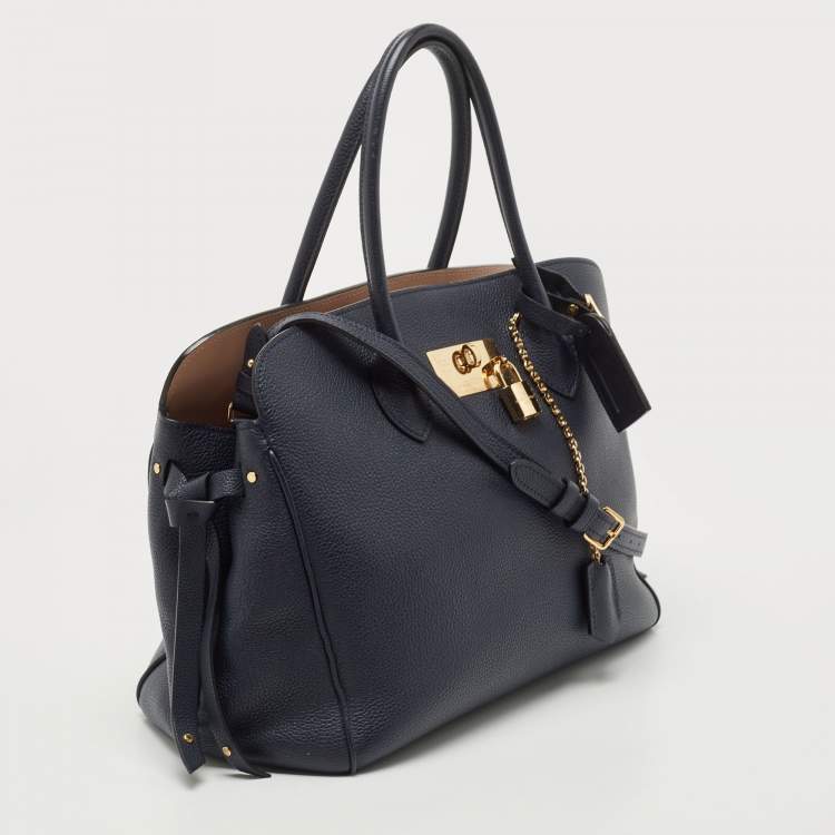 مملوكة مسبقًا Louis Vuitton Blue Marine Leather Milla MM Bag