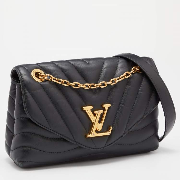 Pre Owned Louis Vuitton Black Leather New Wave Chain Bag
