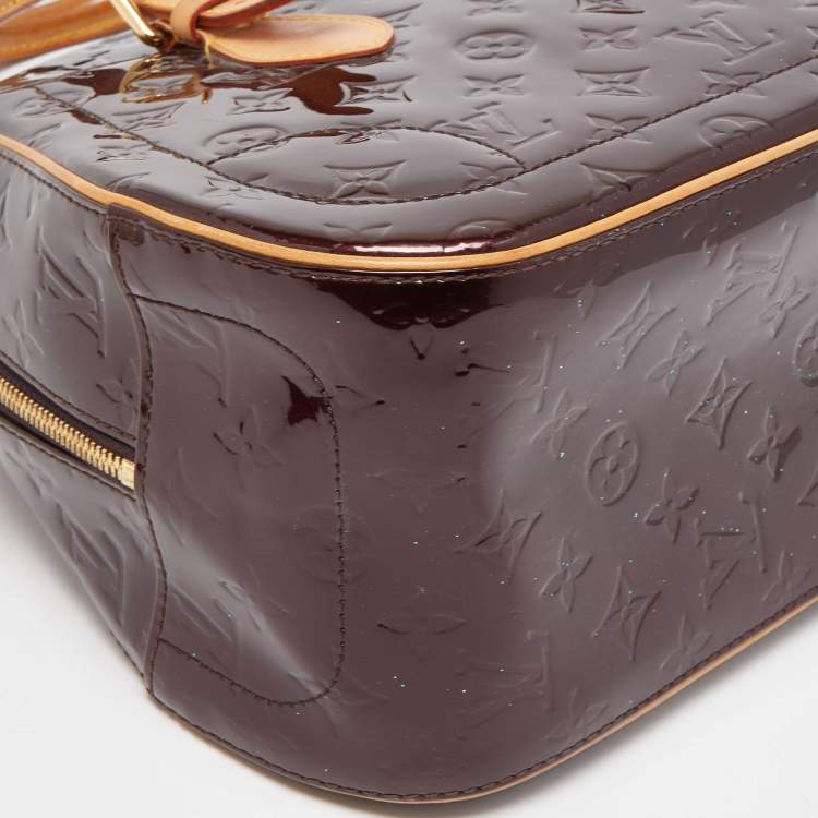 Pre Owned Louis Vuitton Amarante Monogram Vernis Summit Drive Bag