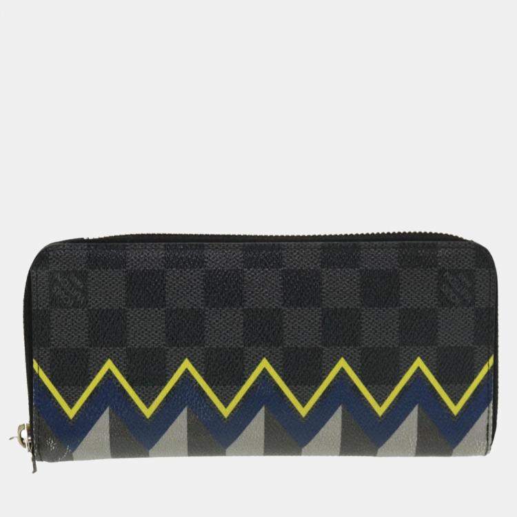 Louis Vuitton Damier Graphite Canvas Pattern Zippy Wallet