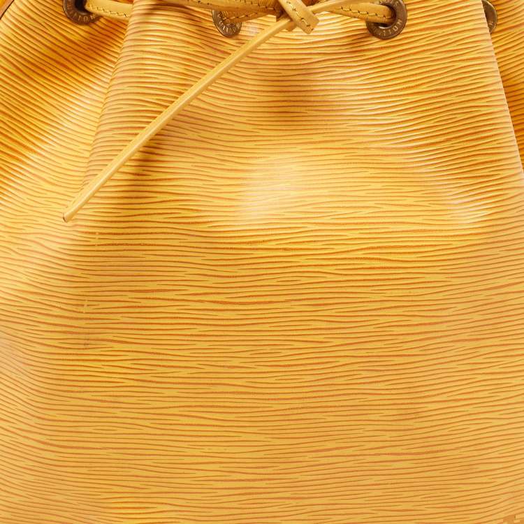 Pre Owned Louis Vuitton Tassil Yellow Epi Leather Neonoe Bag