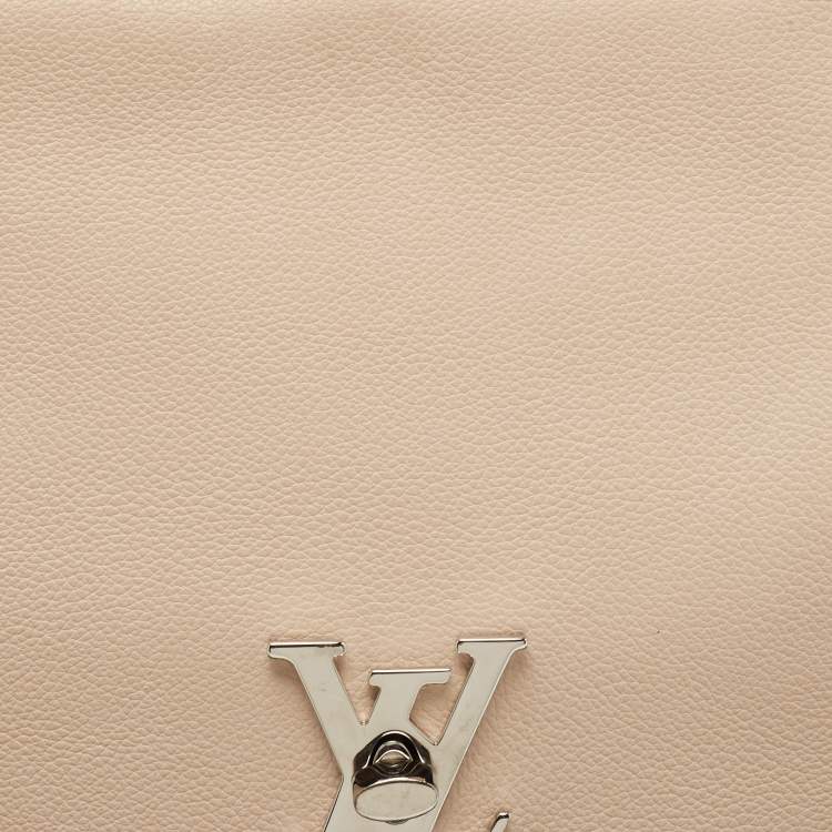 Pre Owned Louis Vuitton Beige/Blue Leather Lockme II Top Handle Bag
