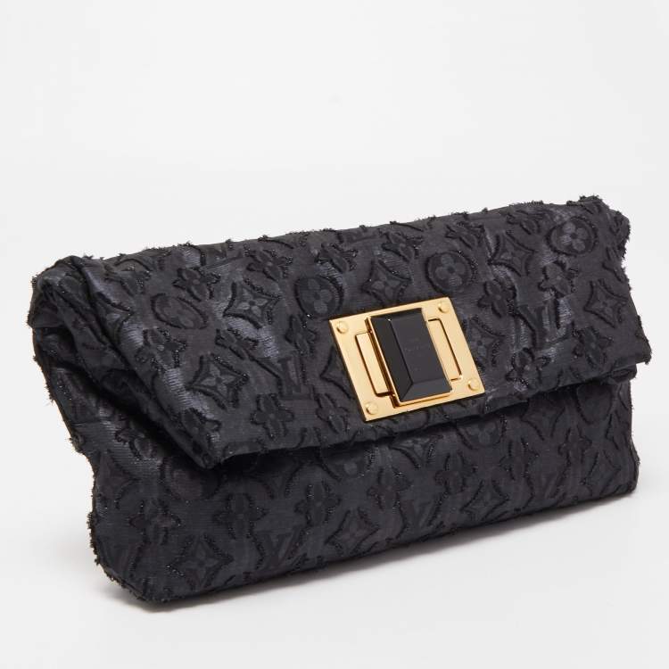 Pre Owned Louis Vuitton Black Lurex Limited Edition Altair Clutch
