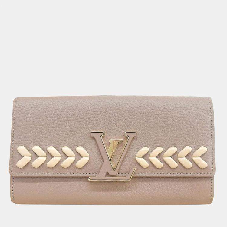Pre Owned Louis Vuitton Grey Leather Capucines Wallet