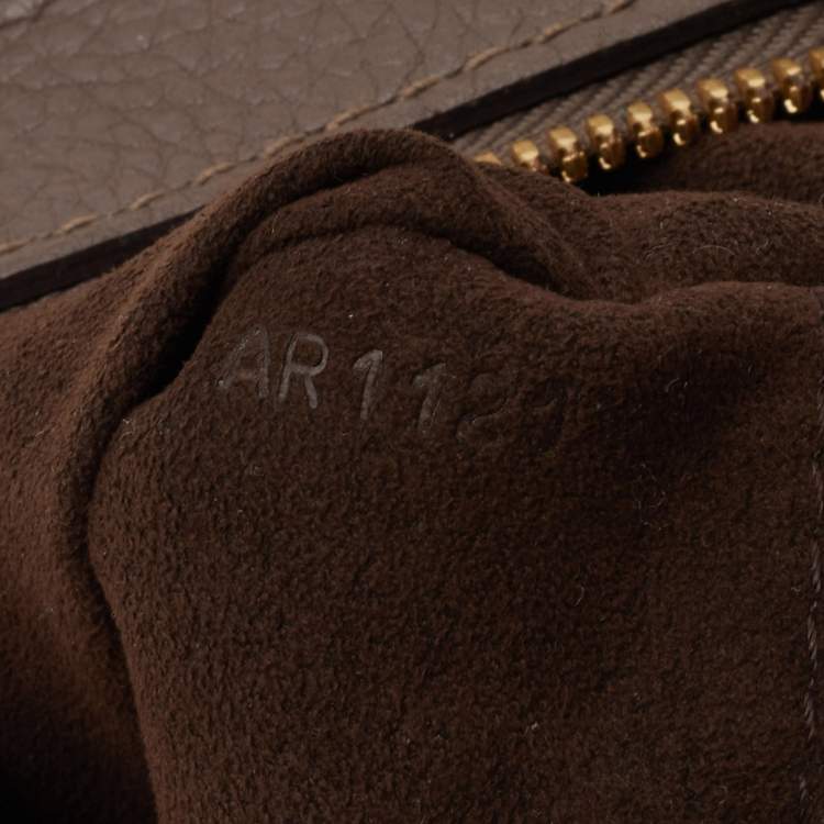 Pre Owned Louis Vuitton Poudre Mahina Leather Stellar PM Bag