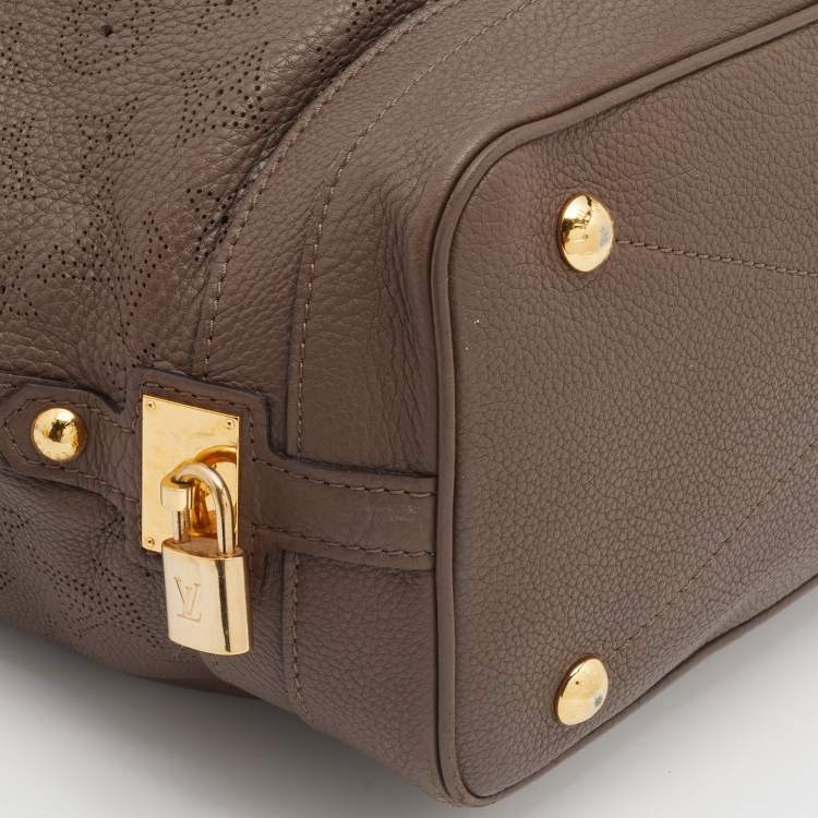Pre Owned Louis Vuitton Poudre Mahina Leather Stellar PM Bag