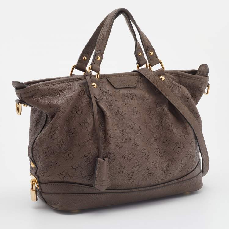 Pre Owned Louis Vuitton Poudre Mahina Leather Stellar PM Bag