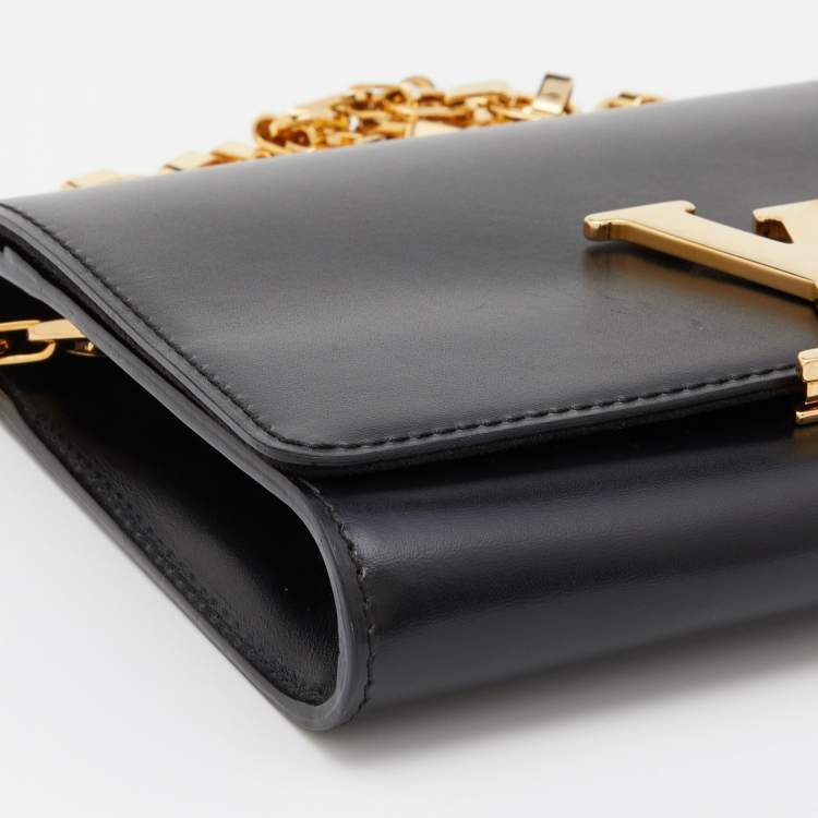 Pre Owned Louis Vuitton Black Leather Louise Chain Clutch
