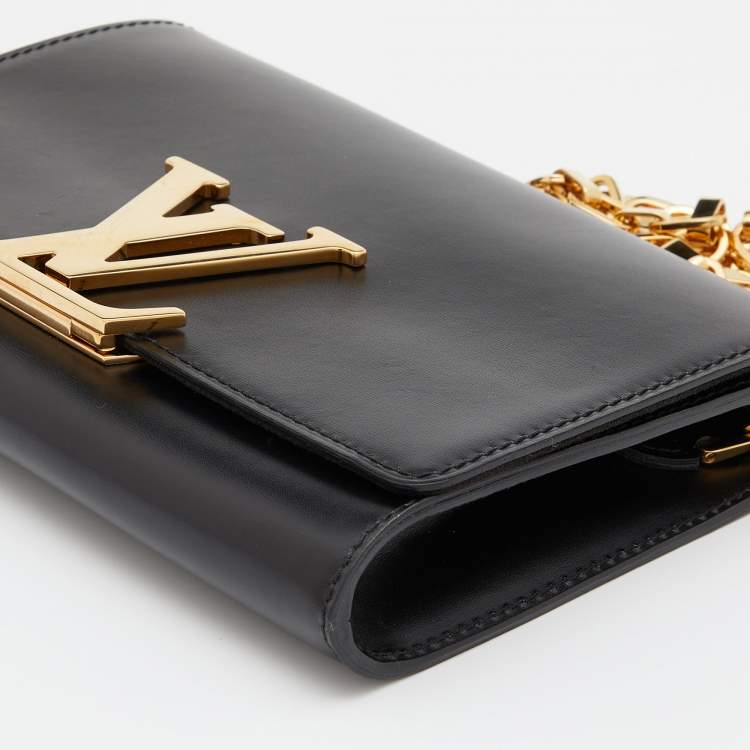 Pre Owned Louis Vuitton Black Leather Louise Chain Clutch