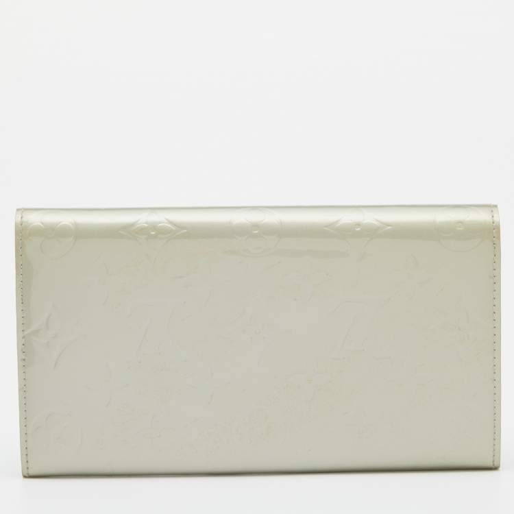 Pre Owned Louis Vuitton Silver Monogram Vernis Sarah Wallet