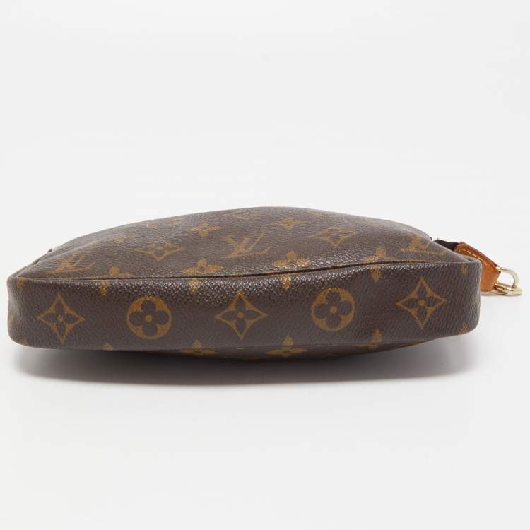 Pre Owned Louis Vuitton Monogram Canvas Pochette Accessoires Bag