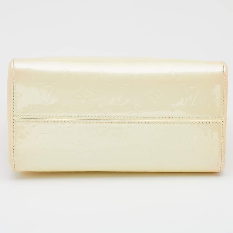 Pre Owned Louis Vuitton Perle Monogram Vernis Maple Drive Bag