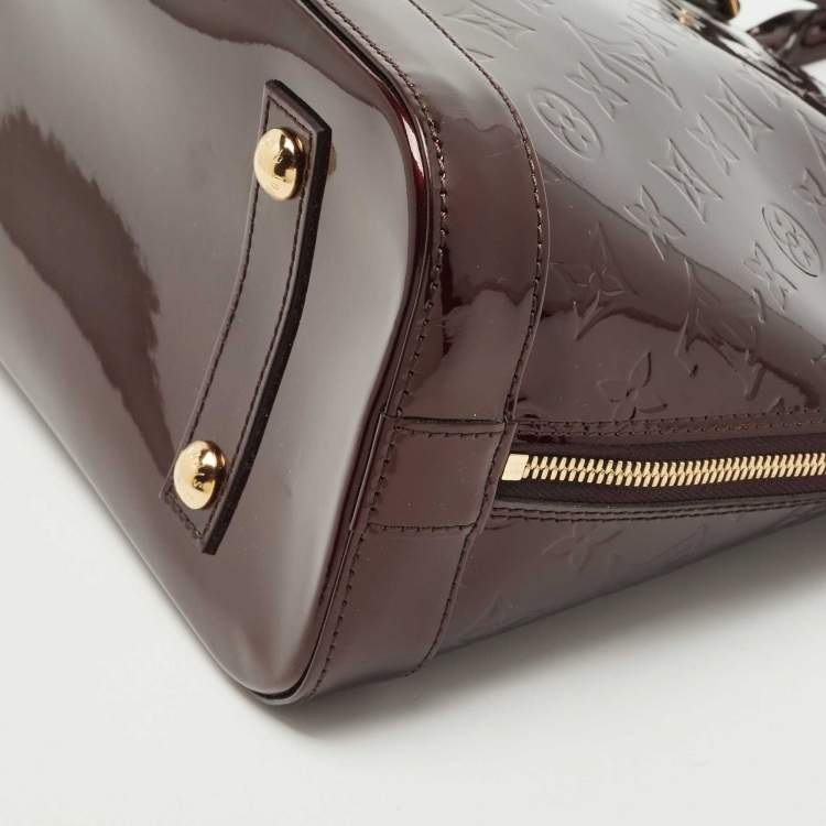 مملوكة مسبقًا Louis Vuitton Amarante Monogram Vernis Leather Alma PM Bag