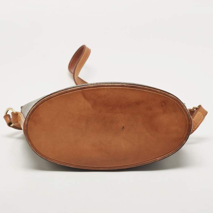 مملوكة مسبقًا Louis Vuitton Monogram Canvas Drouot Bag