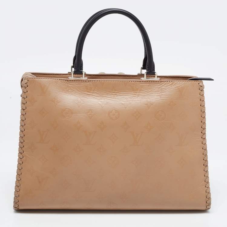 Pre Owned Louis Vuitton Tri Color Leather Monogram Very Zipped Bag