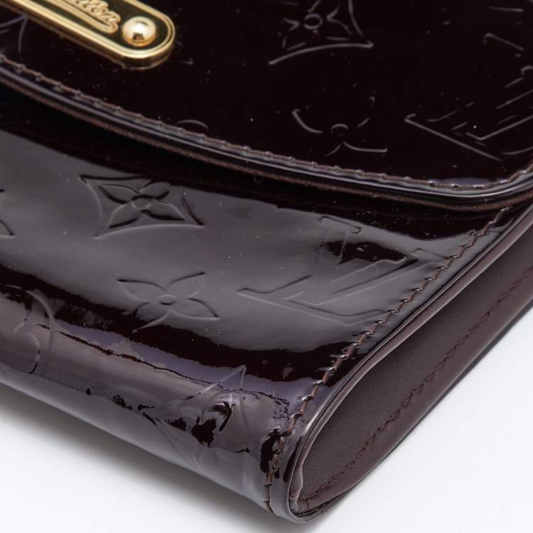 Pre Owned Louis Vuitton Amarante Monogram Vernis Bel Air Pochette Bag