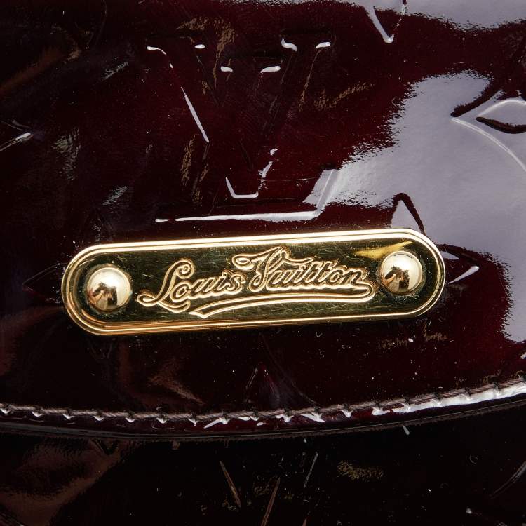 Pre Owned Louis Vuitton Amarante Monogram Vernis Bel Air Pochette Bag