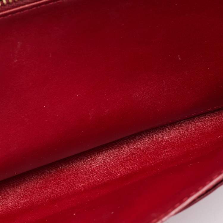 مملوكة مسبقًا Louis Vuitton Pomme D’amour Monogram Vernis Sarah Wallet