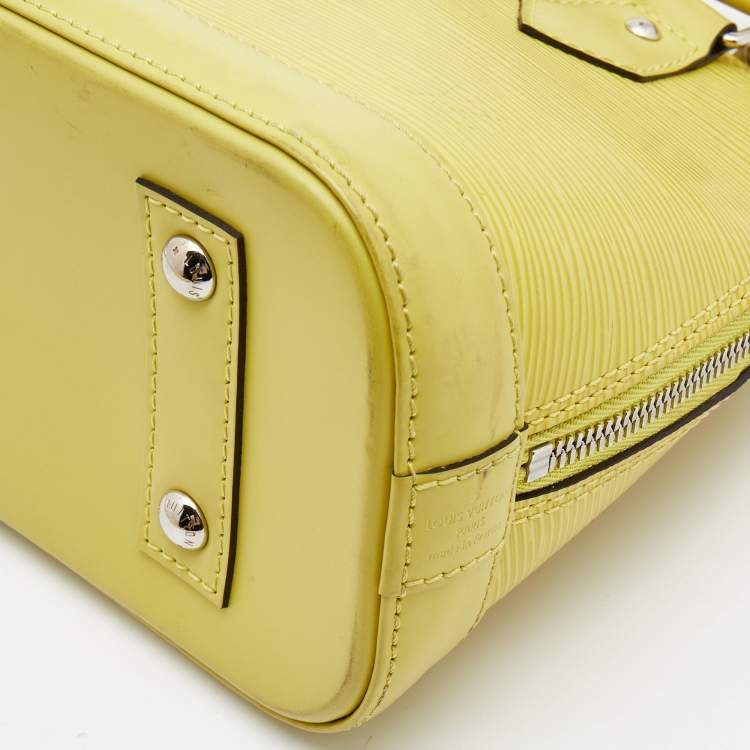 Pre Owned Louis Vuitton Pistache Epi Leather Alma BB Bag