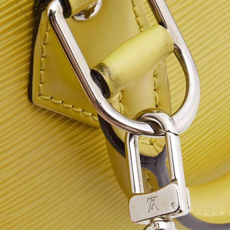 Pre Owned Louis Vuitton Pistache Epi Leather Alma BB Bag
