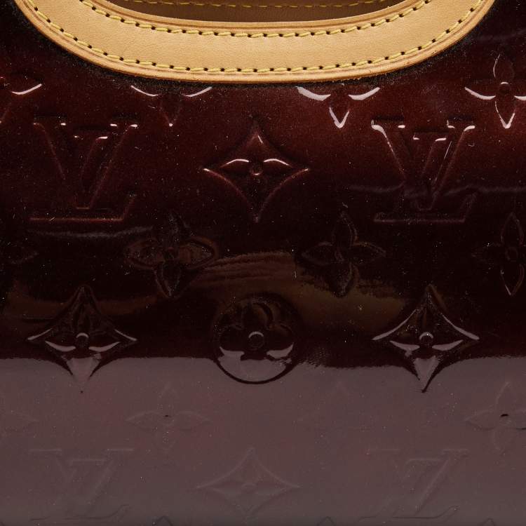 Pre Owned Louis Vuitton Amarante Monogram Vernis Roxbury Drive Bag