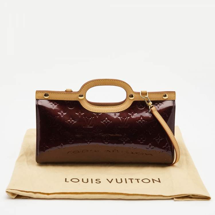 Pre Owned Louis Vuitton Amarante Monogram Vernis Roxbury Drive Bag