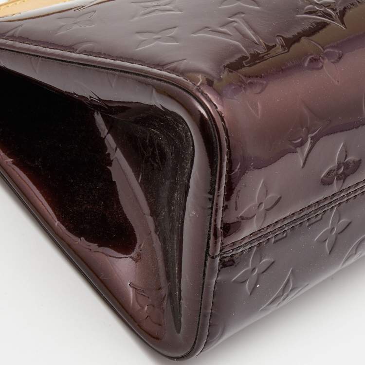 Pre Owned Louis Vuitton Amarante Monogram Vernis Roxbury Drive Bag