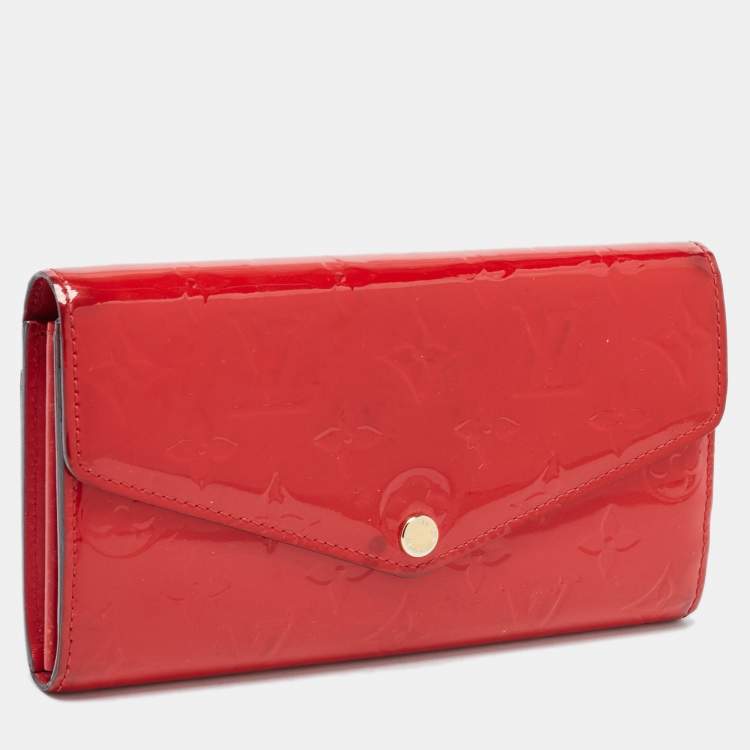 Pre Owned Louis Vuitton Pomme D’amour Monogram Vernis Sarah Wallet 