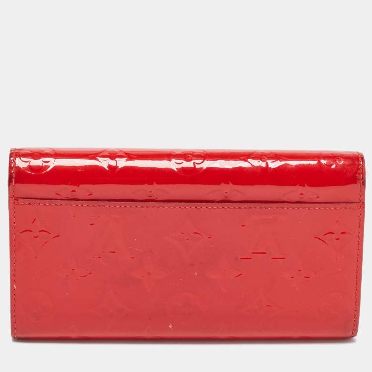 Pre Owned Louis Vuitton Pomme D’amour Monogram Vernis Sarah Wallet 