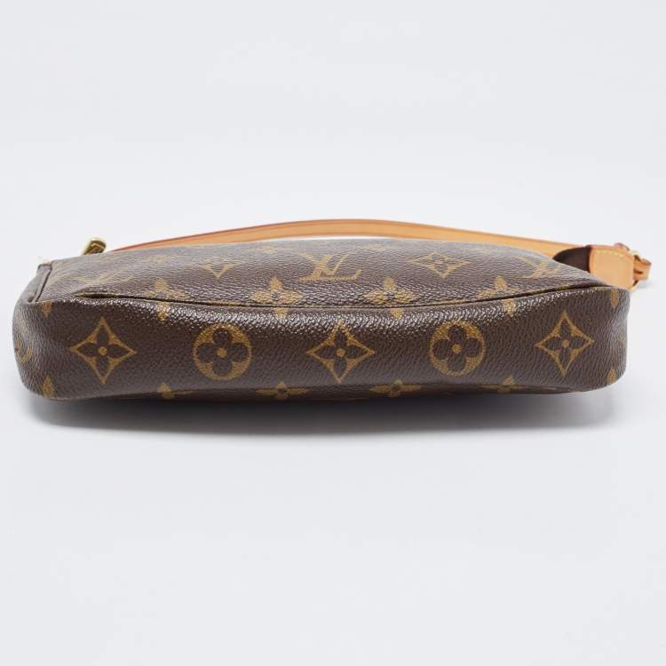 Pre Owned Louis Vuitton Monogram Canvas Pochette Accessoires Bag