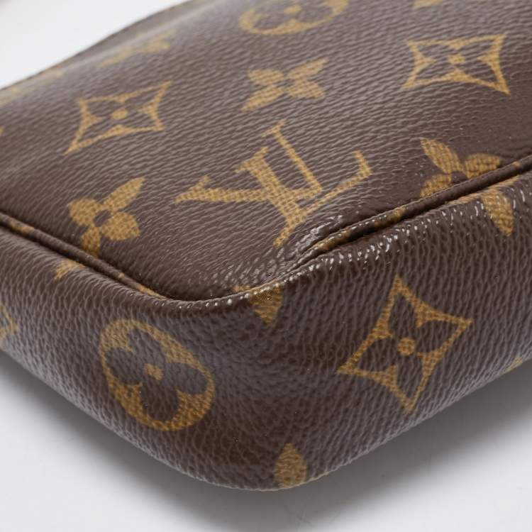 Pre Owned Louis Vuitton Monogram Canvas Pochette Accessoires Bag